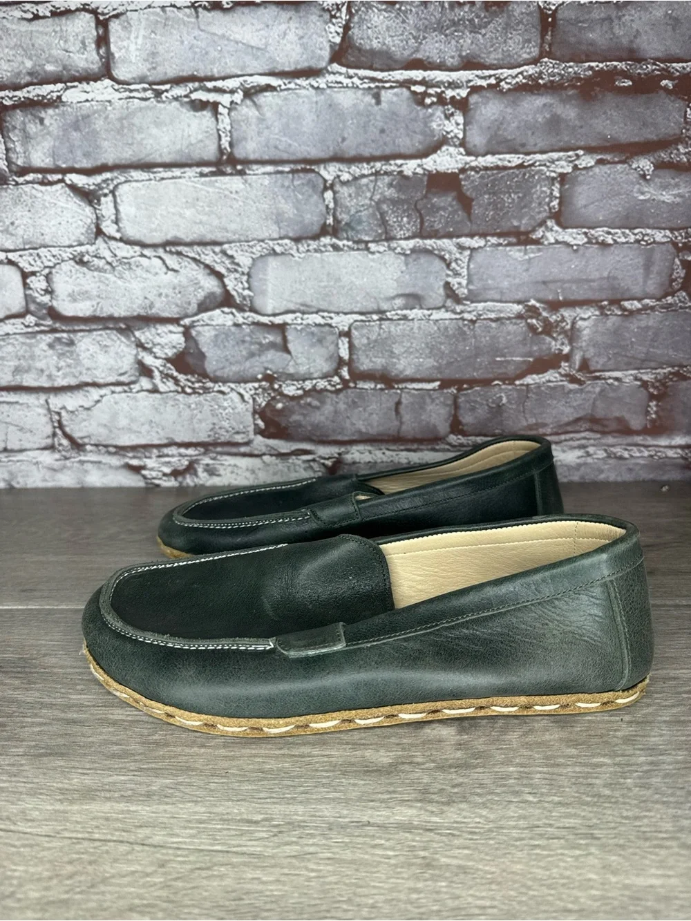 Nebula Walking Dark Green Blue Leather Slip On Loafers Shoes Women Sz 9M US/40EU